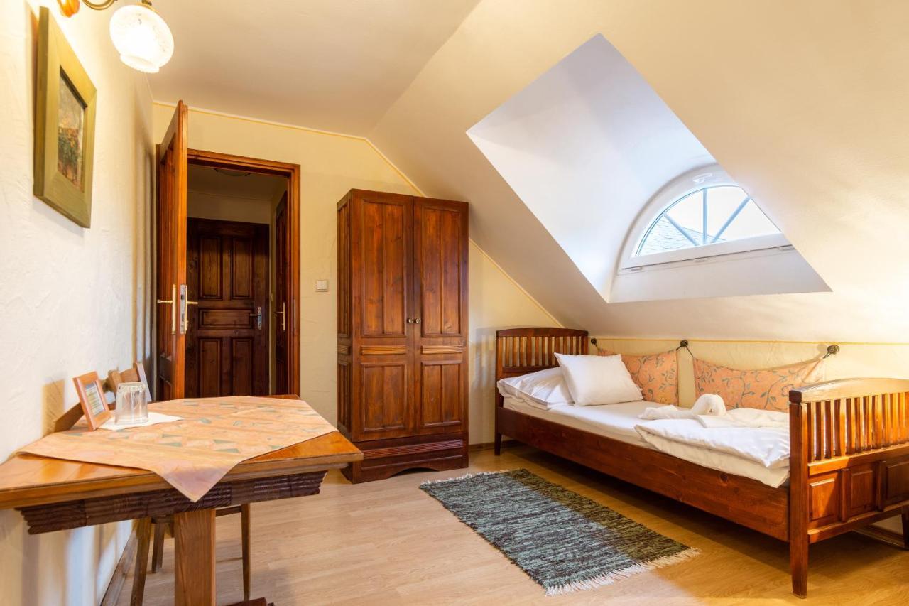Pension Brusenka Бистршіце-под-Гостинем Екстер'єр фото